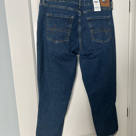 Levi’s Denzien Mid Rise Boyfriend Jeans NWT. Size 16 - Picture 5 of 6